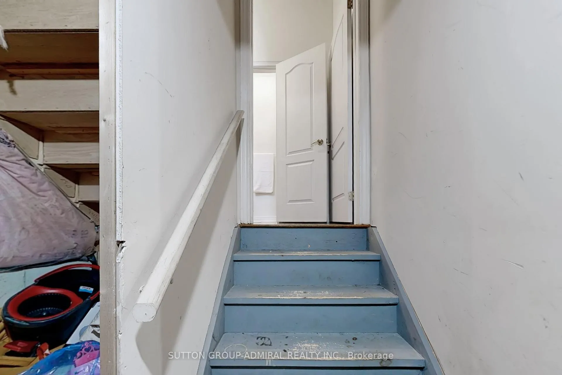 Photo 44 of 98 Dewpoint Road, Vaughan, Patterson — HOMEH