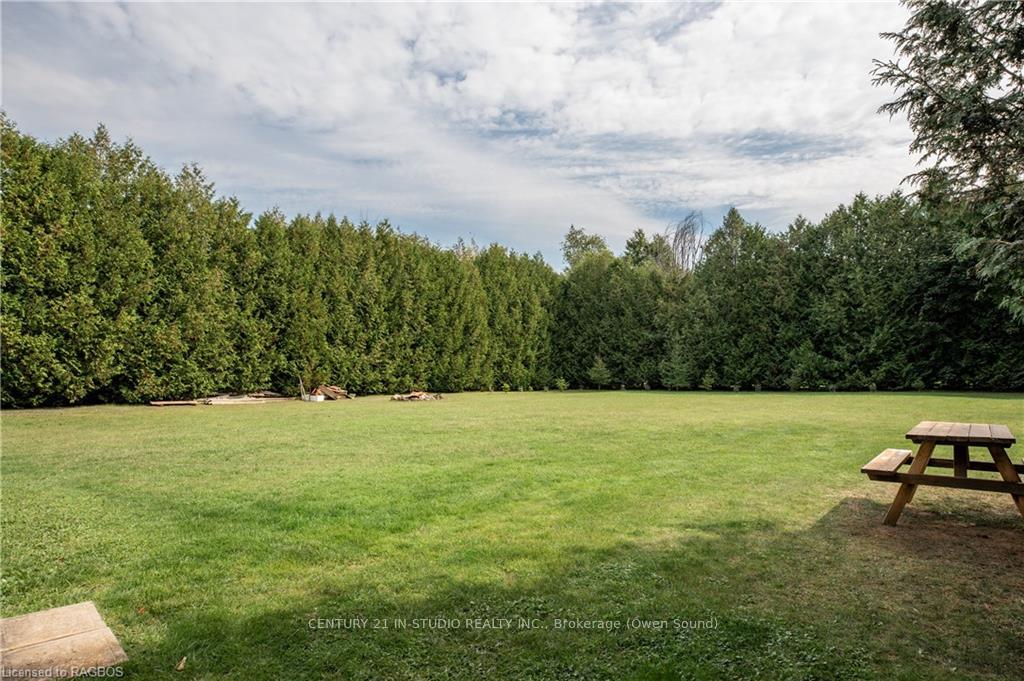 Photo 6 of 105 Crawford Rd, Chatsworth — HOMEH