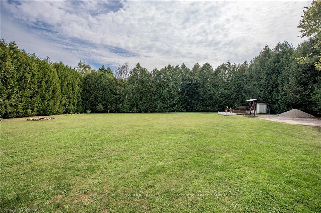 Photo 7 of 105 Crawford Rd, Chatsworth — HOMEH
