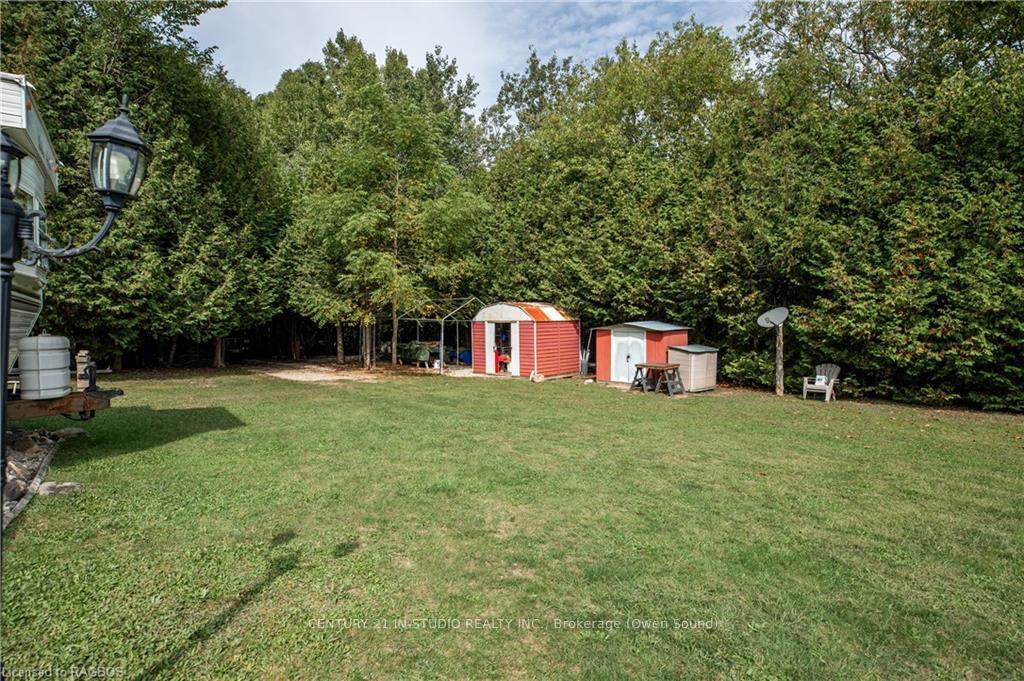Photo 10 of 105 Crawford Rd, Chatsworth — HOMEH