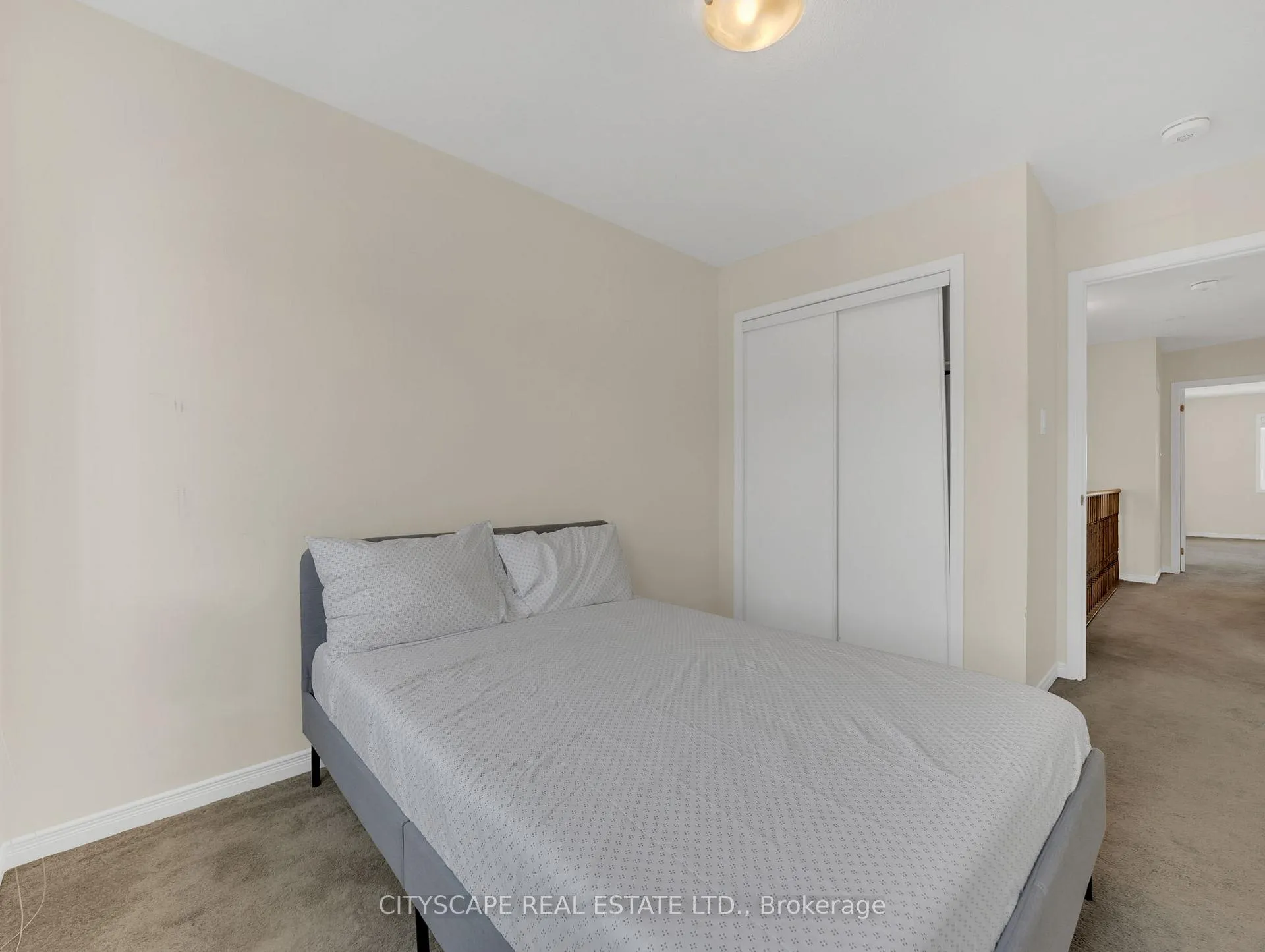 Photo 12 of 7725 Shagbark Avenue, Niagara Falls, Brown — HOMEH