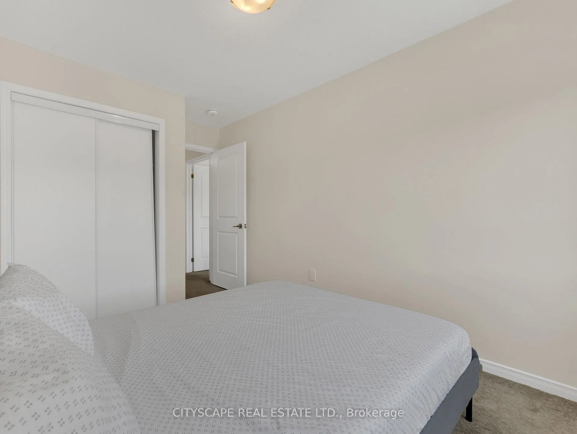 Photo 13 of 7725 Shagbark Avenue, Niagara Falls, Brown — HOMEH