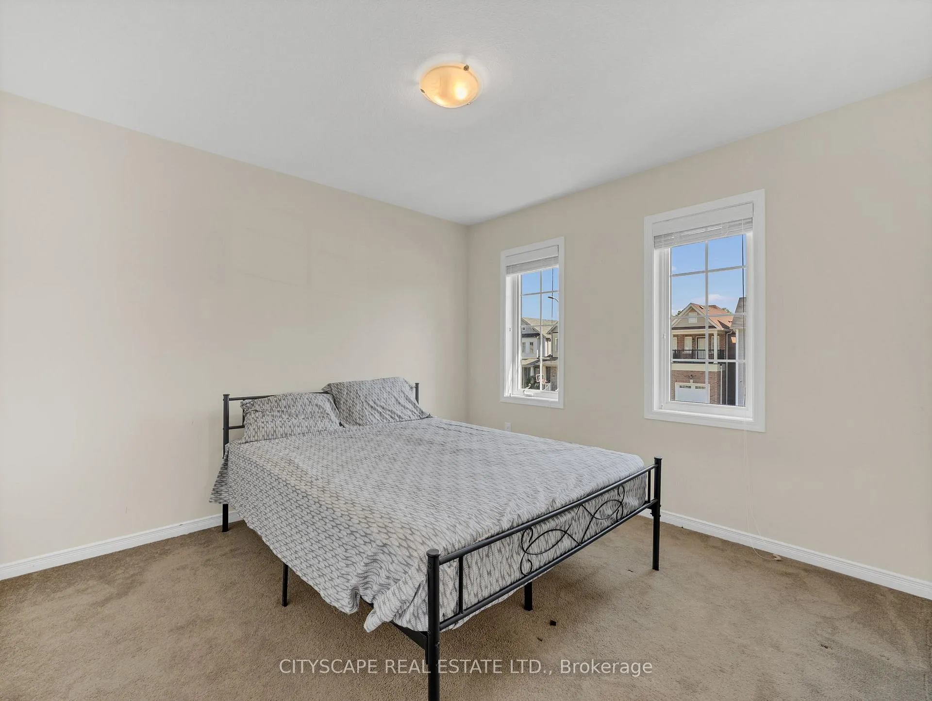 Photo 16 of 7725 Shagbark Avenue, Niagara Falls, Brown — HOMEH