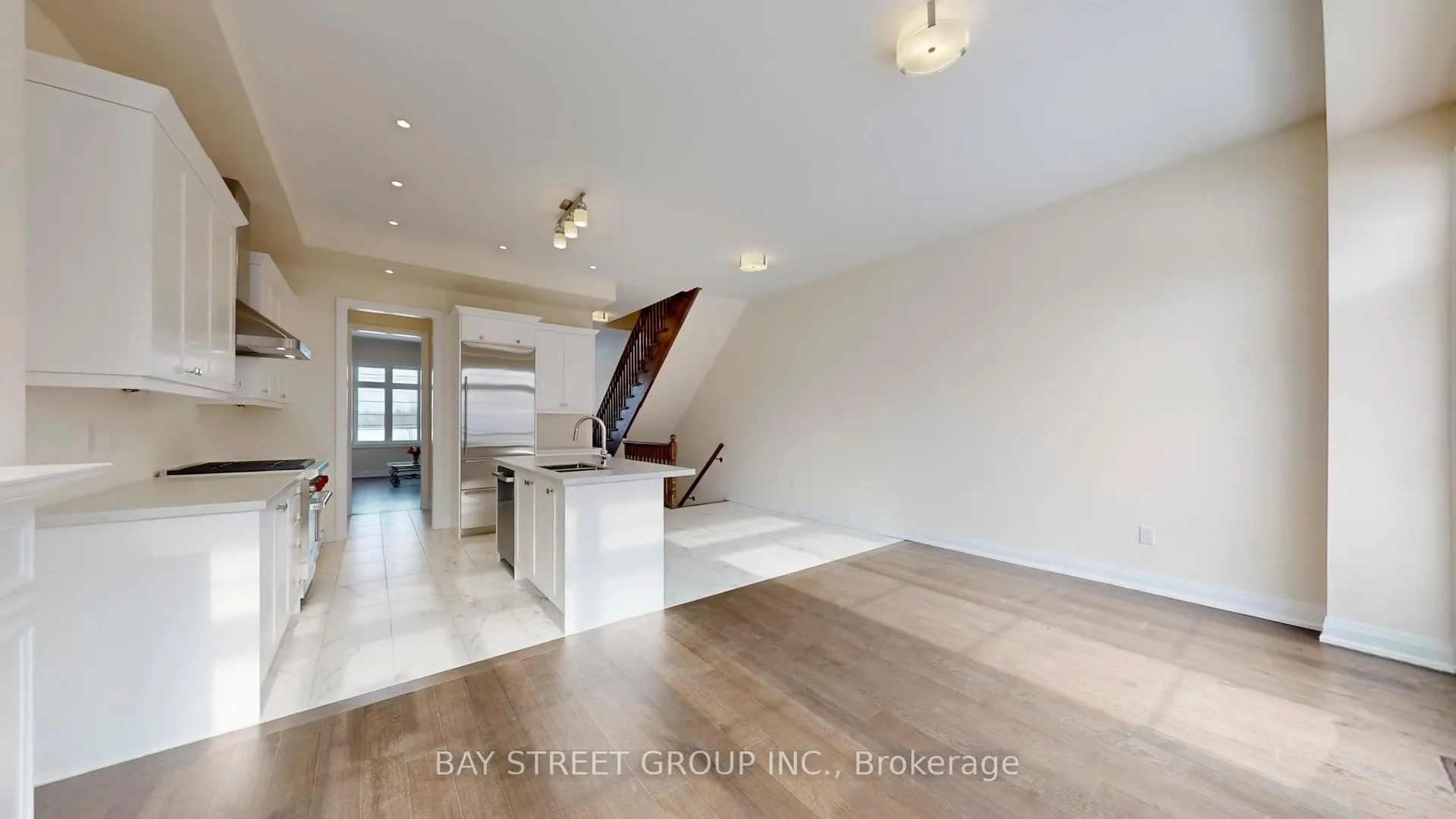 Photo 6 of 4279 Major Mackenzie Drive E, Markham, Angus Glen — HOMEH