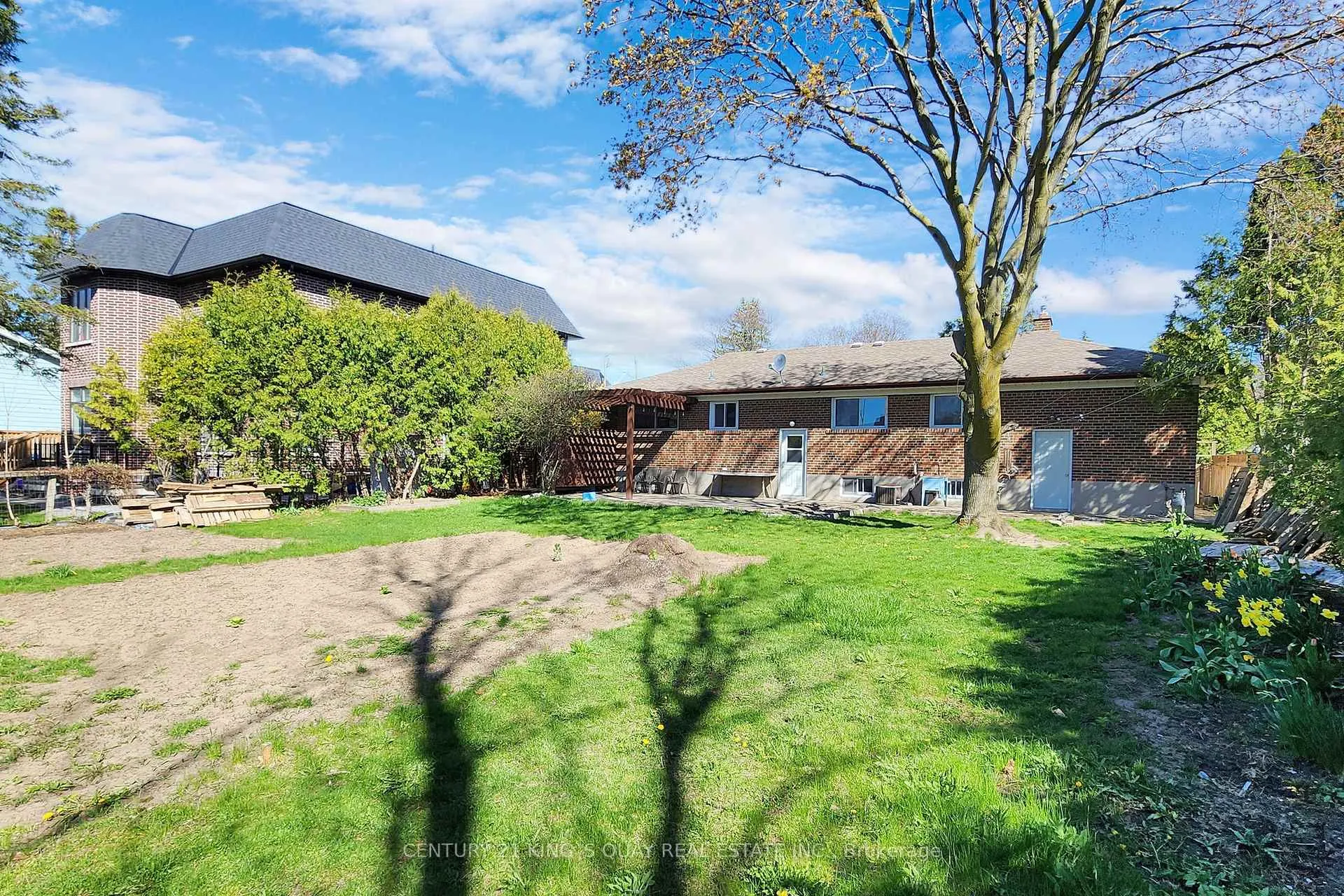 Photo 34 of 4 Honeybourne Crescent, Markham, Bullock — HOMEH