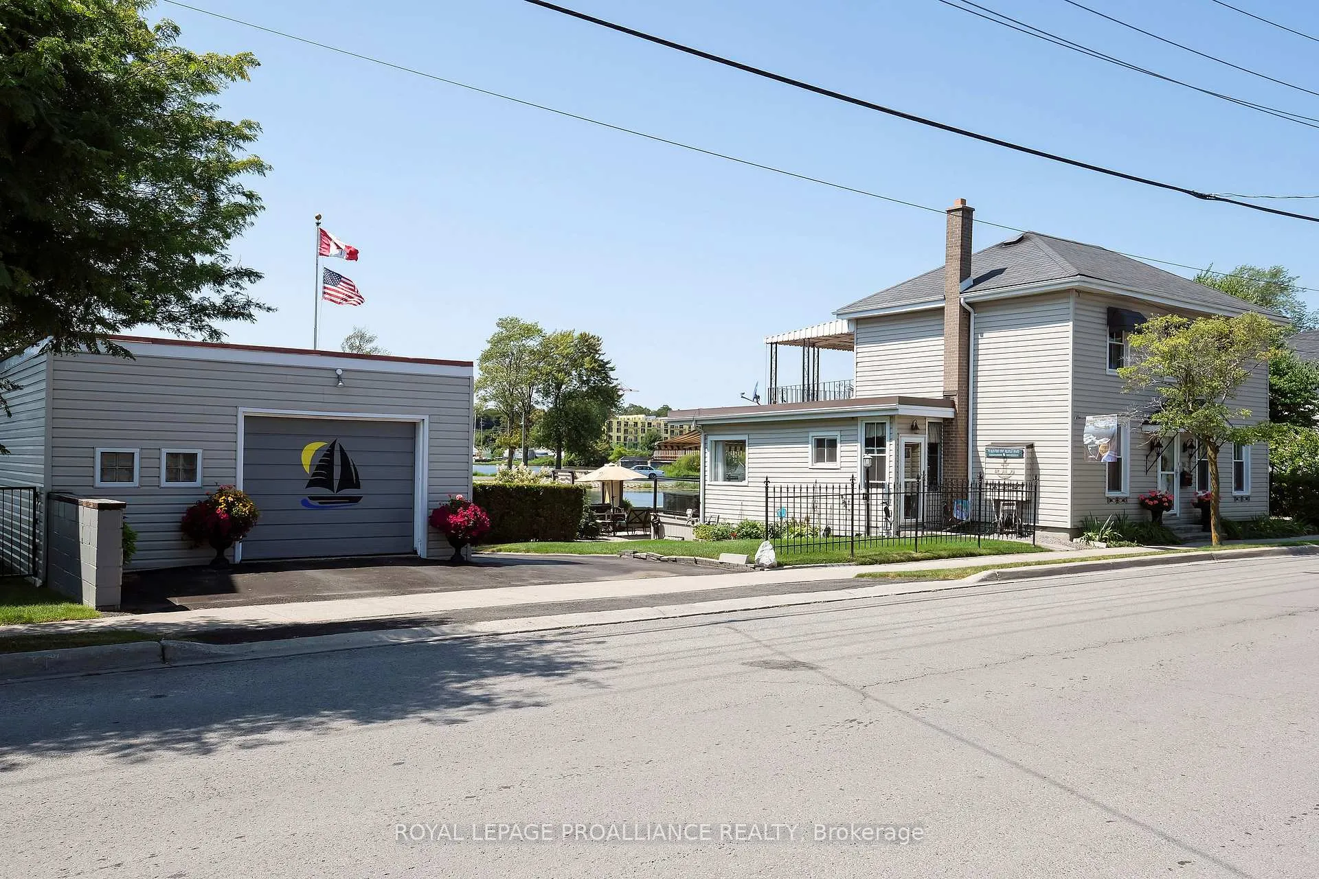 Photo 2 of 70 Front Street S, Belleville, Belleville Ward — HOMEH