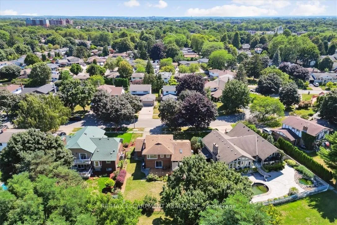 Photo 43 of 93 Westgate Park Drive, St. Catharines, Lakeshore — HOMEH