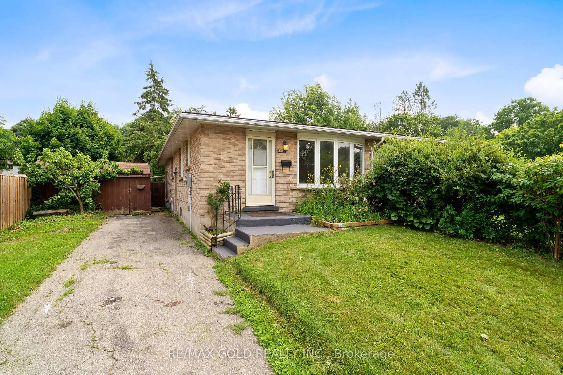 Photo 1 of 231 Cedarbrae Avenue, Waterloo — HOMEH