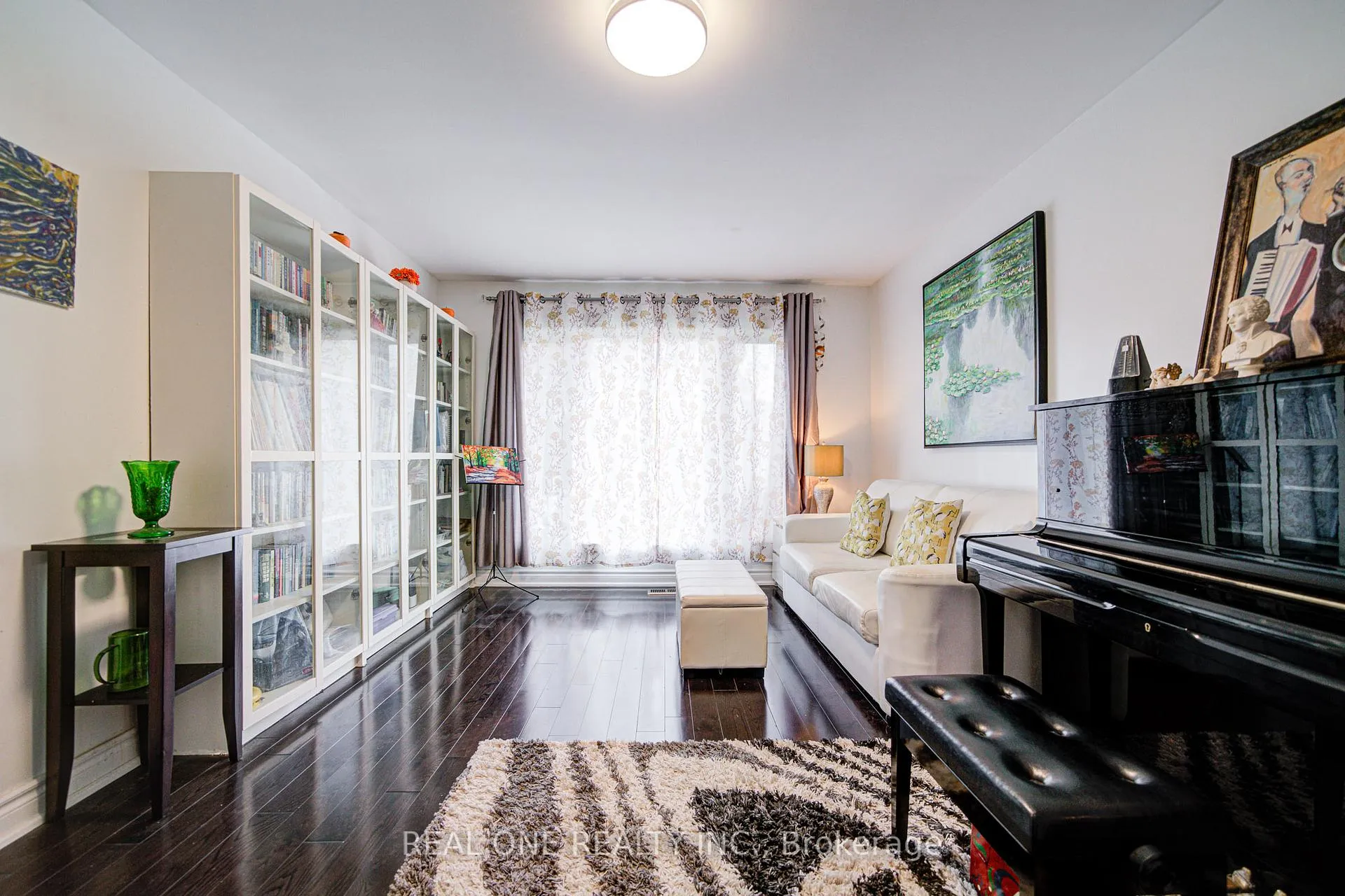 Photo 4 of 72 Highgate Drive, Markham, Milliken Mills West — HOMEH