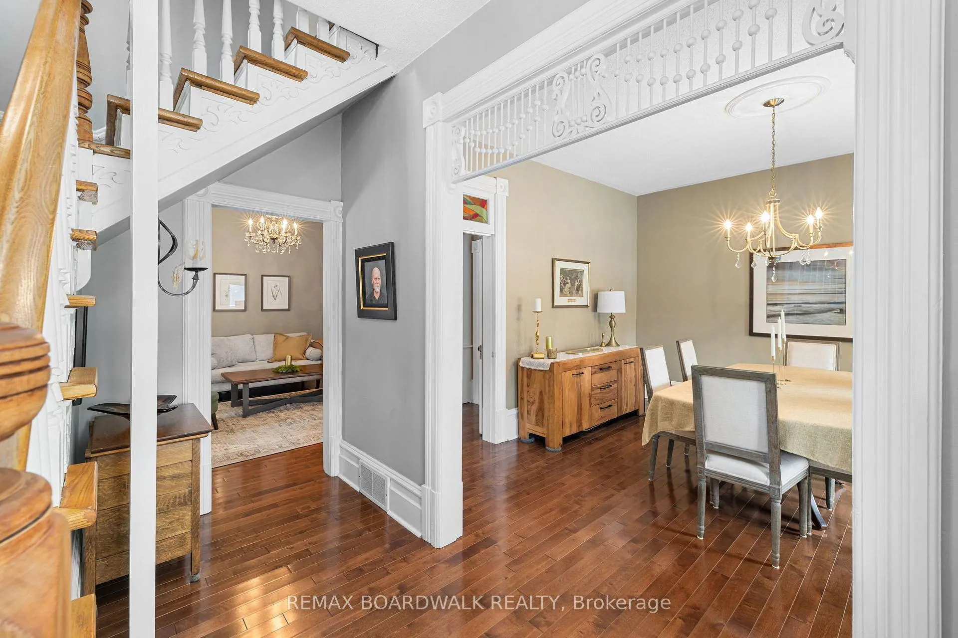 Photo 4 of 103 Lake Avenue E, Carleton Place — HOMEH