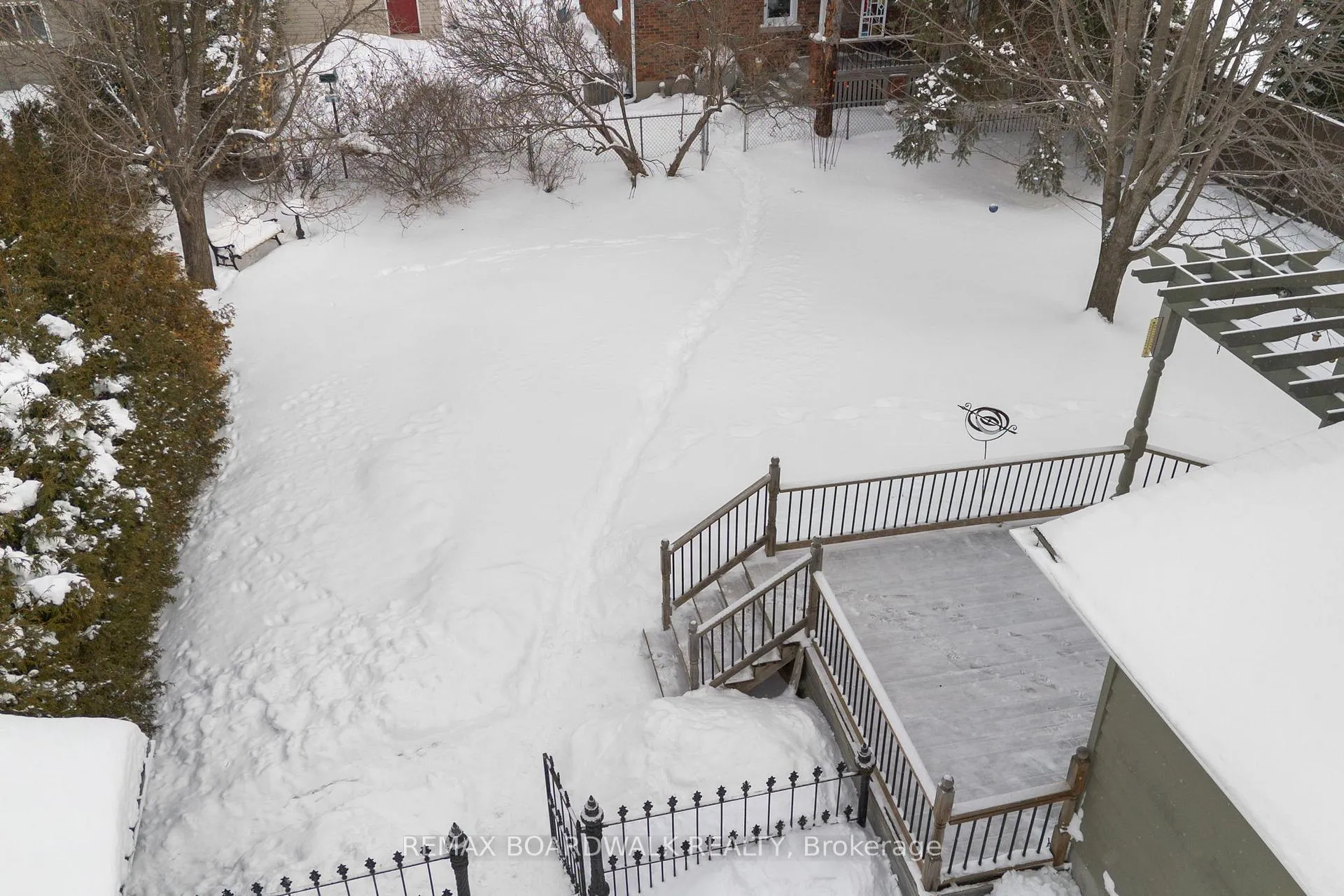 Photo 36 of 103 Lake Avenue E, Carleton Place — HOMEH