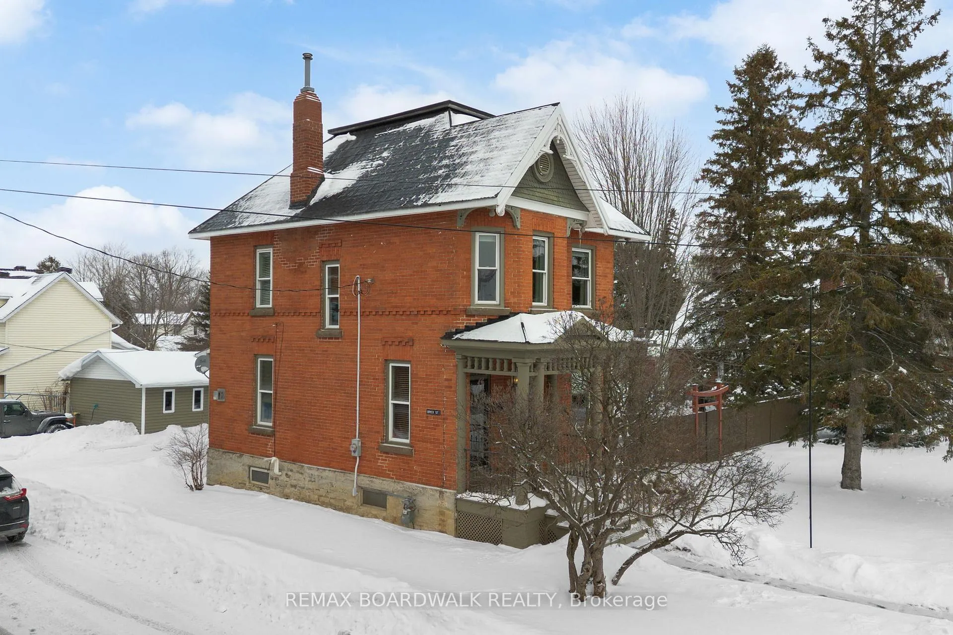 Photo 38 of 103 Lake Avenue E, Carleton Place — HOMEH