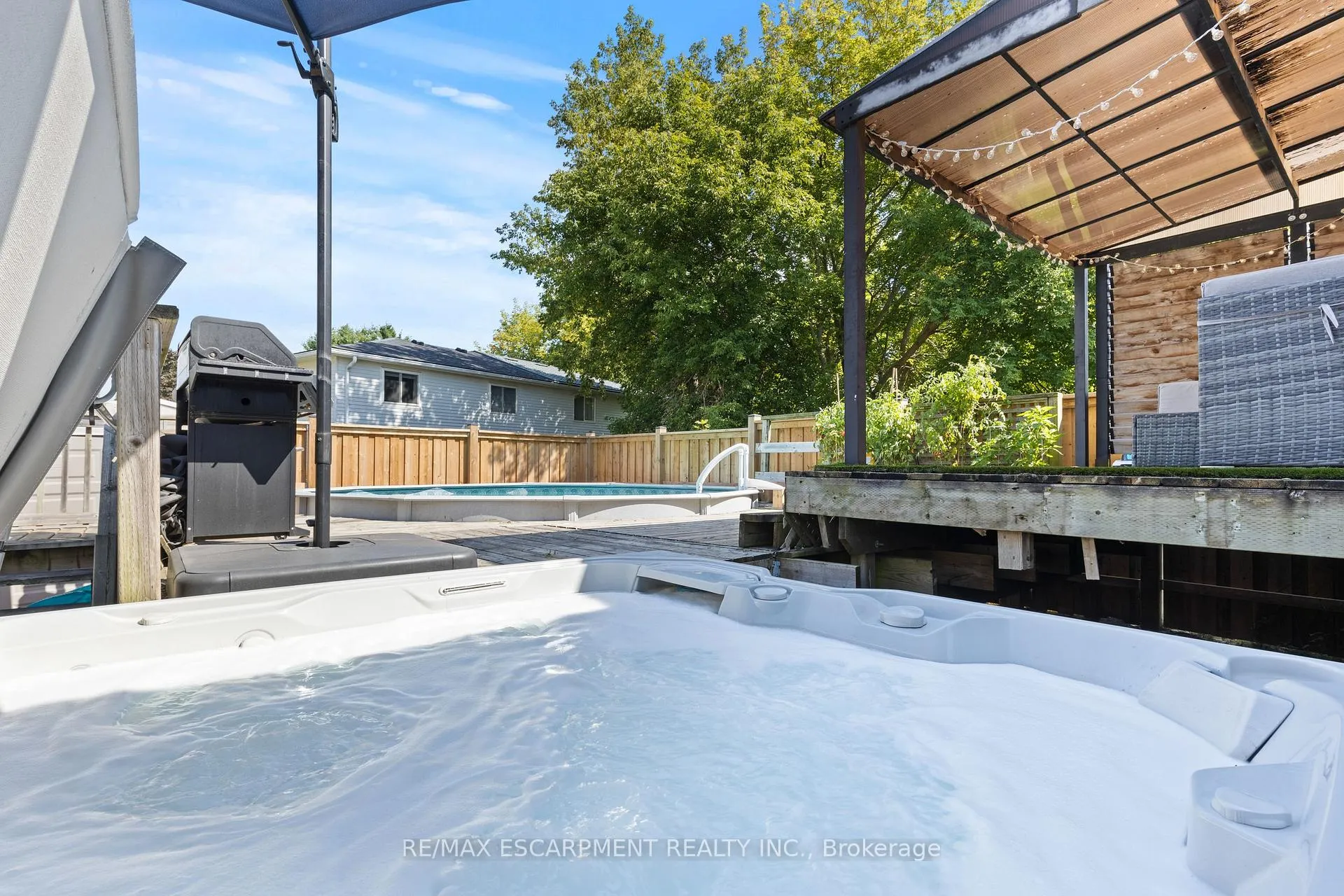 Photo 34 of Unit A, 15 Oak Avenue, Brant, Paris — HOMEH