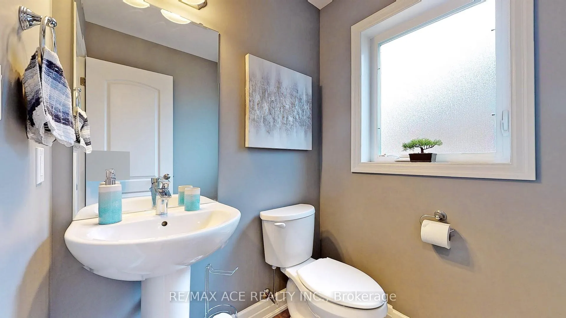 Photo 13 of 251 Eccles Avenue, West Grey — HOMEH