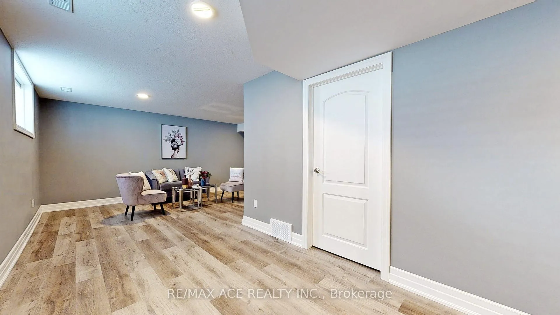 Photo 31 of 251 Eccles Avenue, West Grey — HOMEH