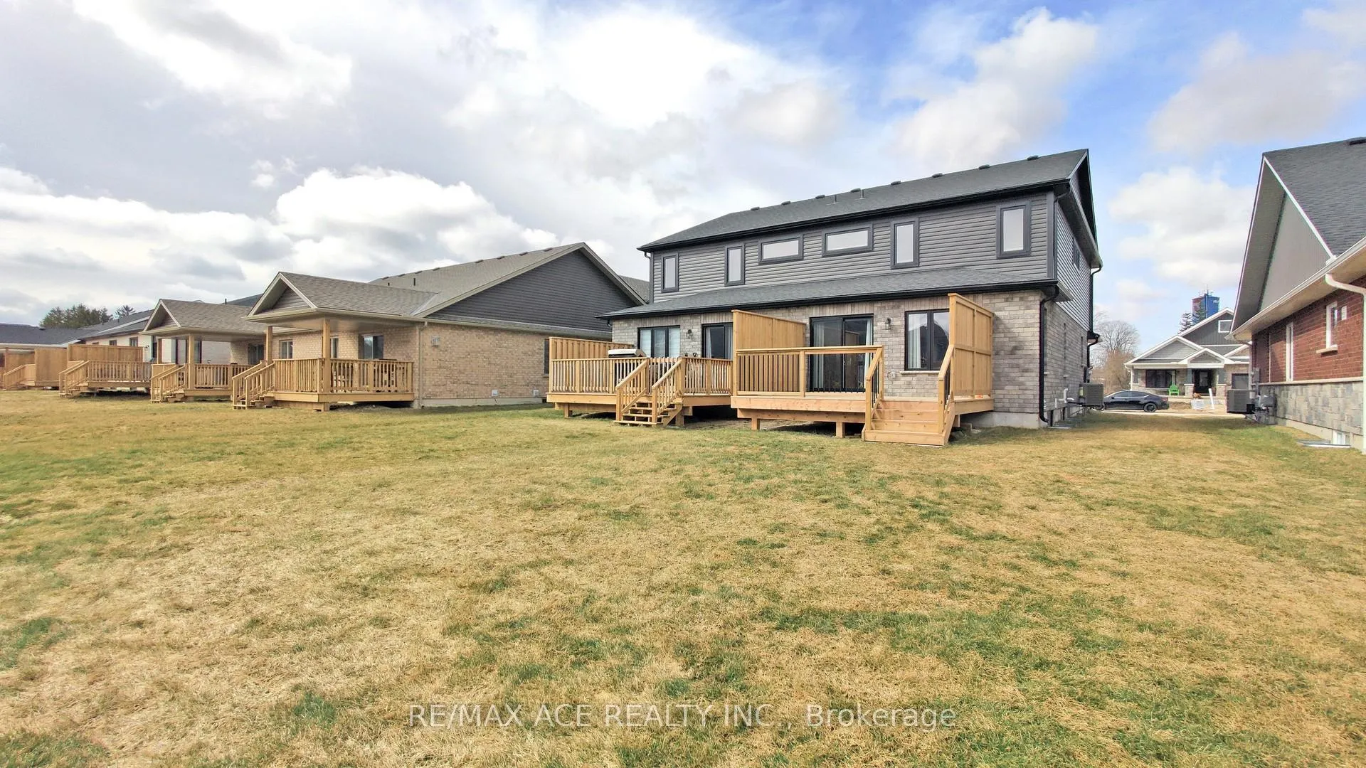 Photo 39 of 251 Eccles Avenue, West Grey — HOMEH