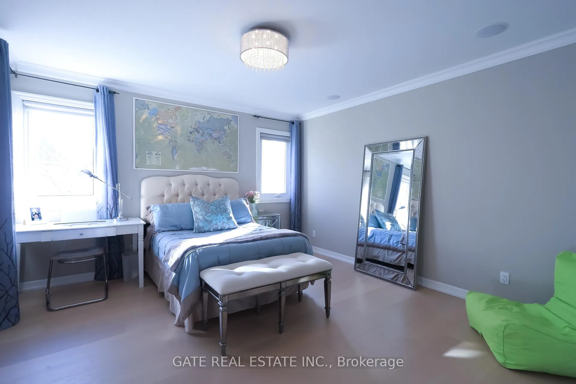 Photo 24 of 2 Ormsby Court, Richmond Hill, Bayview Hill — HOMEH
