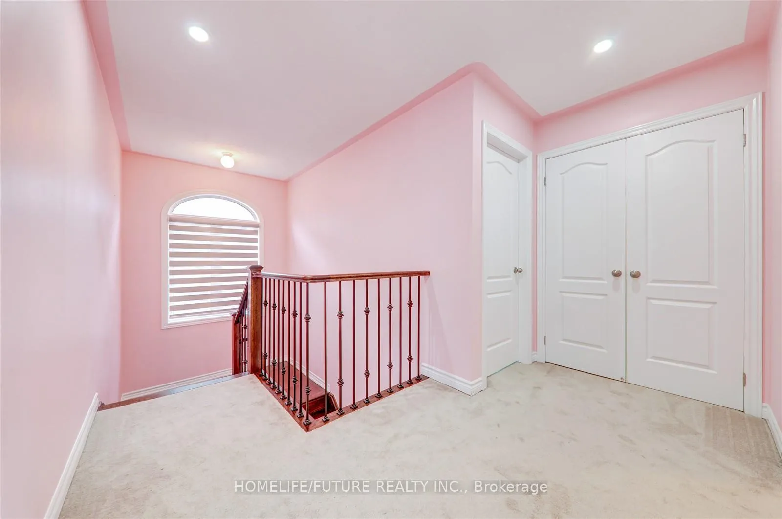 Photo 18 of 30 Willoughby Place, Clarington, Bowmanville — HOMEH