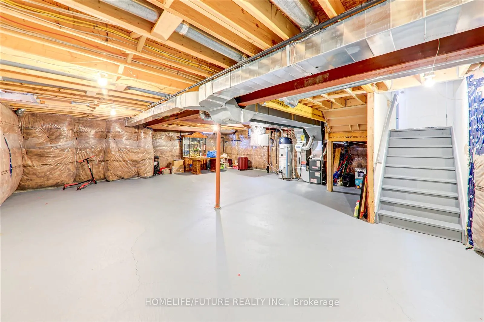 Photo 33 of 30 Willoughby Place, Clarington, Bowmanville — HOMEH
