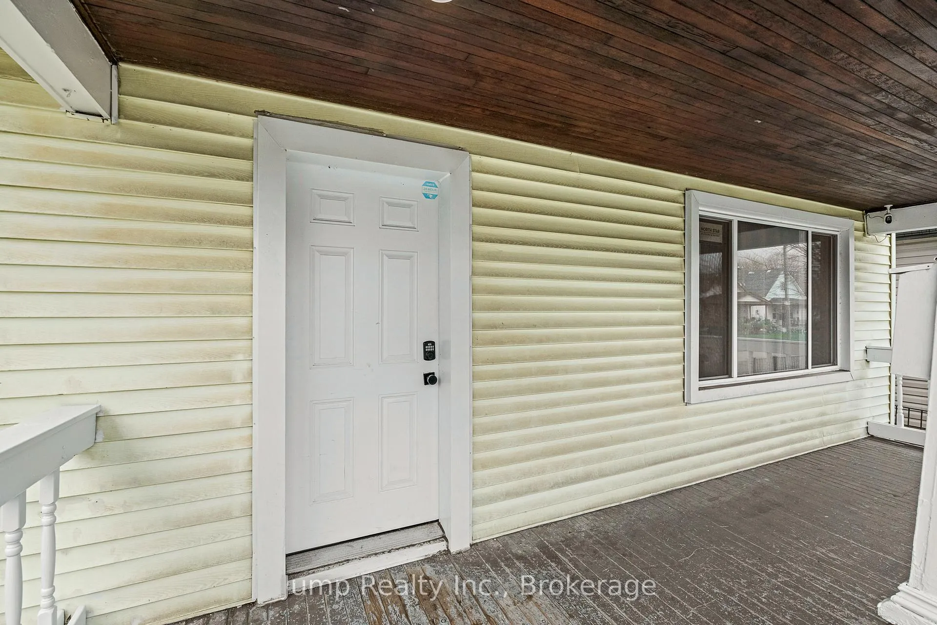 Photo 4 of 568 Tournier Street, Windsor — HOMEH
