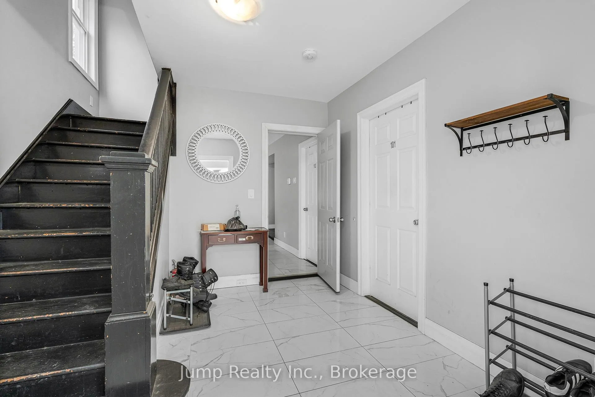 Photo 7 of 568 Tournier Street, Windsor — HOMEH
