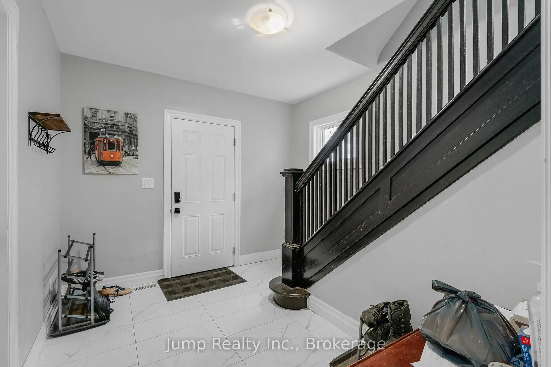 Photo 8 of 568 Tournier Street, Windsor — HOMEH