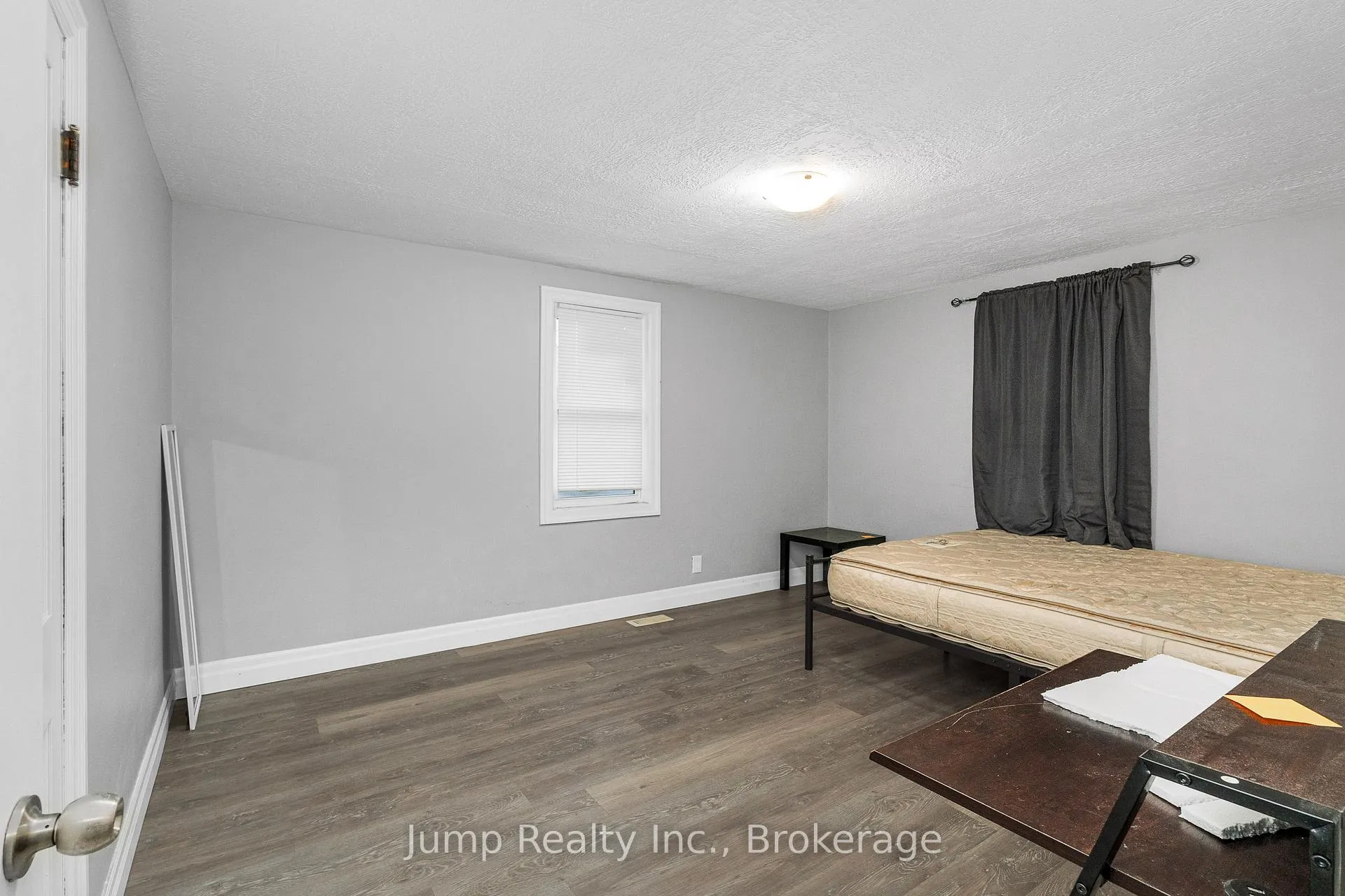 Photo 19 of 568 Tournier Street, Windsor — HOMEH