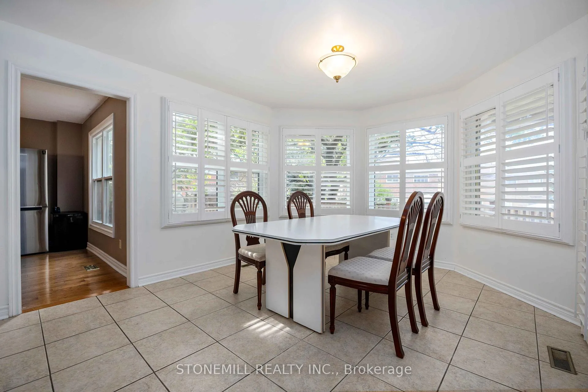 Photo 11 of 24 Soho Crescent, Markham, Markville — HOMEH