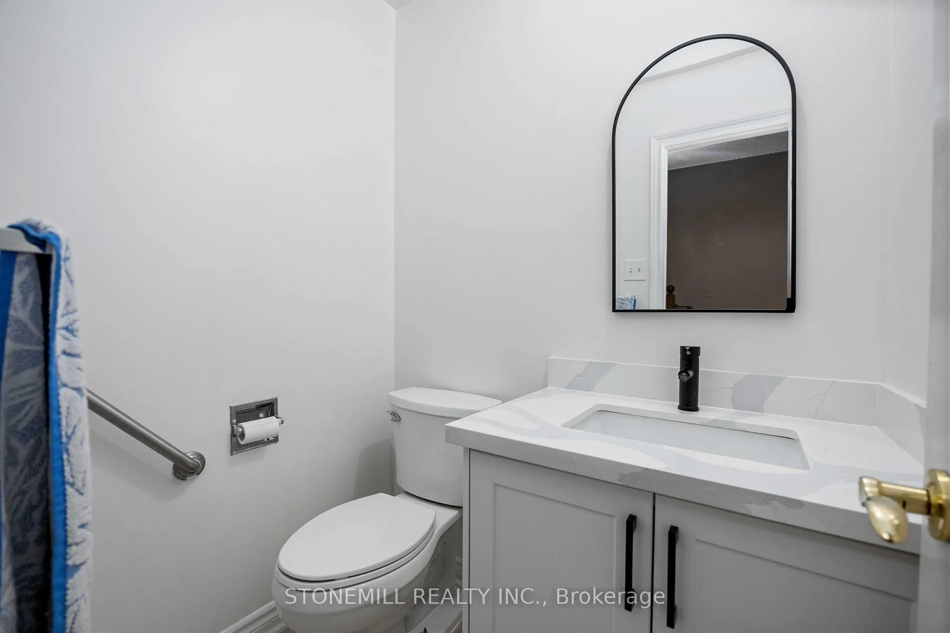 Photo 19 of 24 Soho Crescent, Markham, Markville — HOMEH