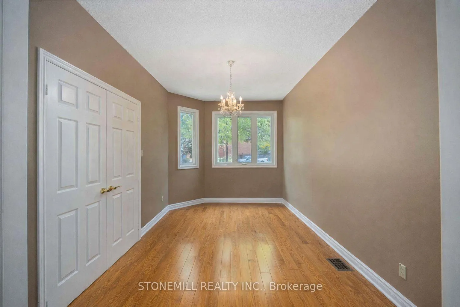 Photo 20 of 24 Soho Crescent, Markham, Markville — HOMEH