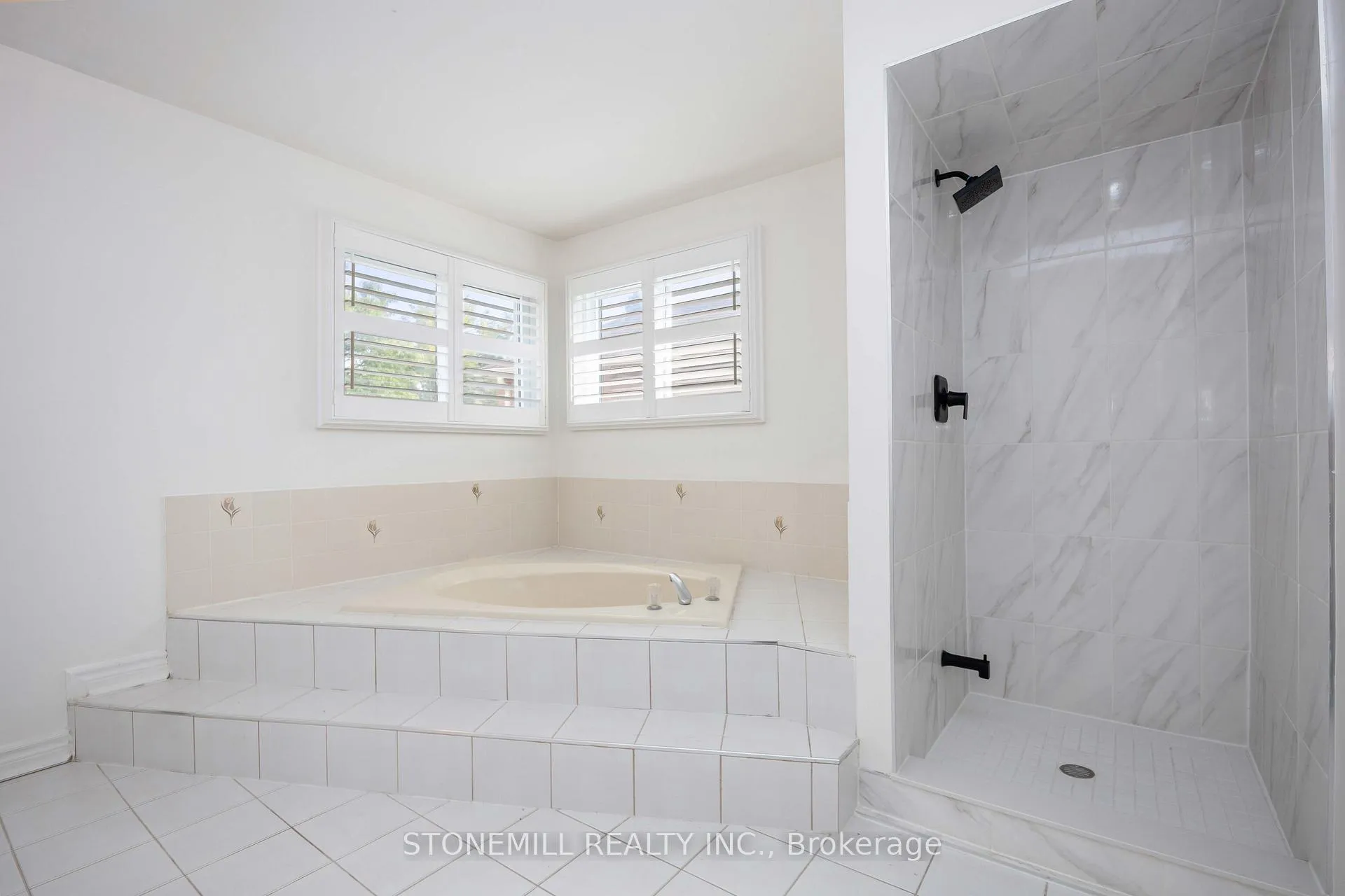 Photo 22 of 24 Soho Crescent, Markham, Markville — HOMEH