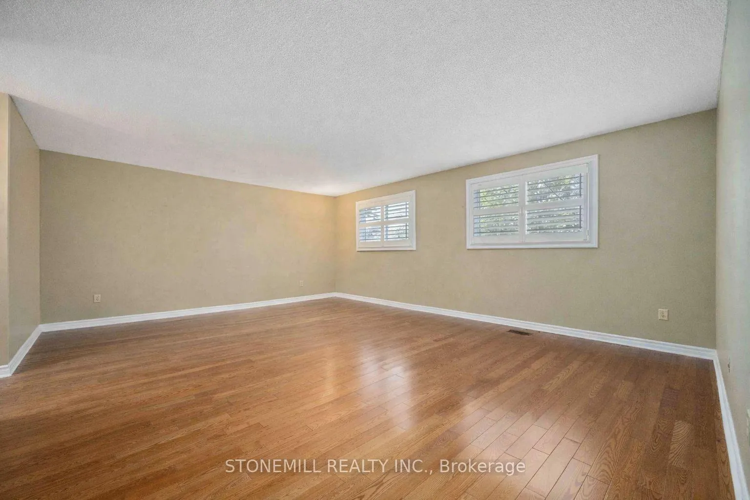 Photo 24 of 24 Soho Crescent, Markham, Markville — HOMEH