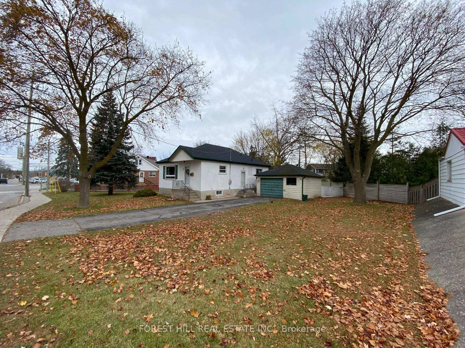 Photo 4 of 321 Innisfil Street, Barrie, Allandale — HOMEH