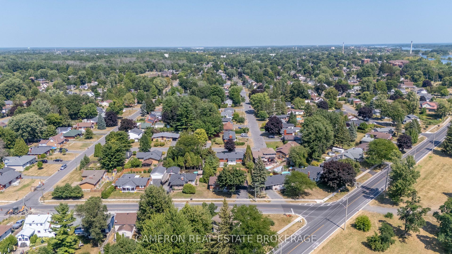 Photo 5 of 601 Power Dam Drive, Cornwall — HOMEH