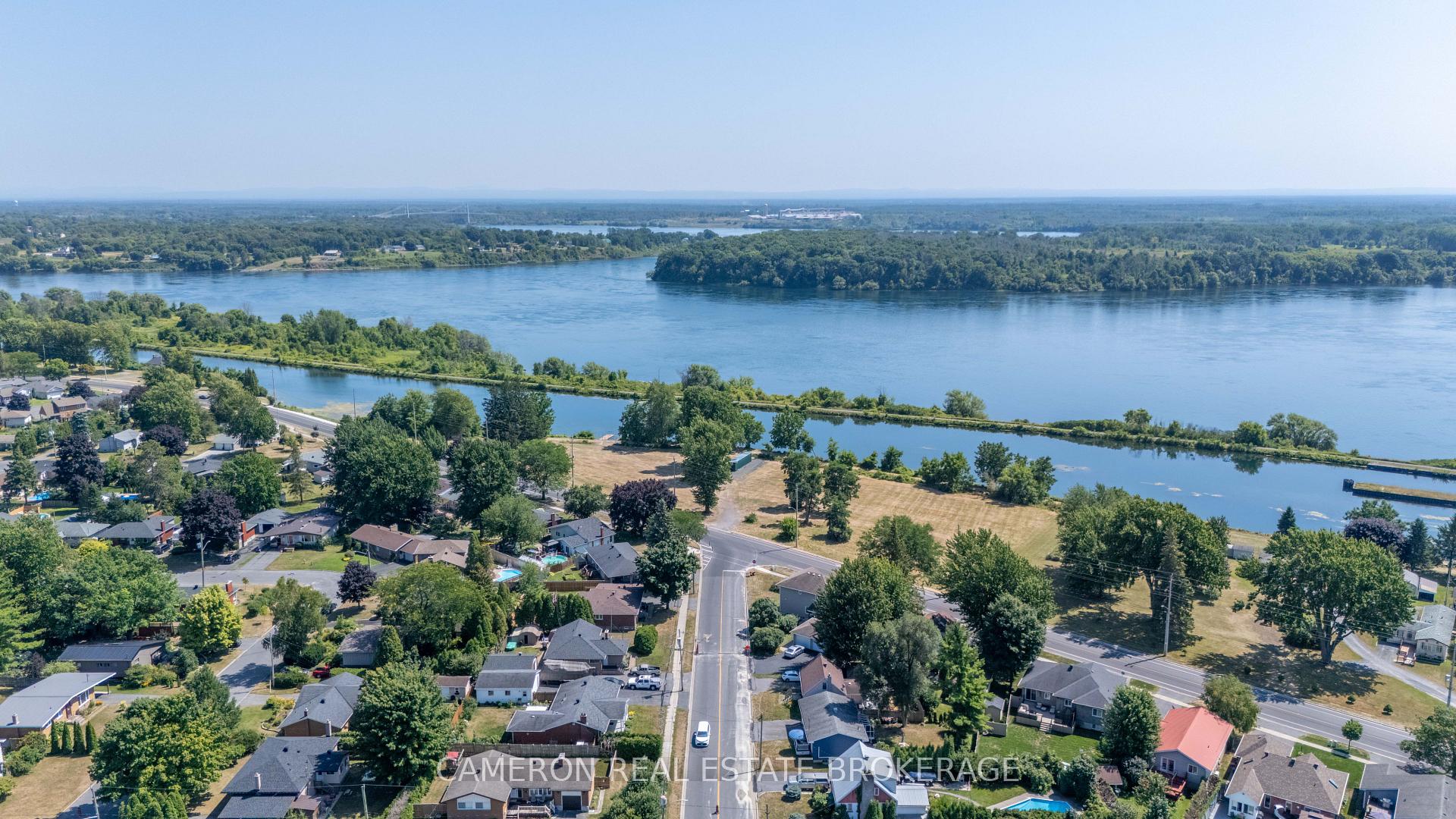 Photo 6 of 601 Power Dam Drive, Cornwall — HOMEH