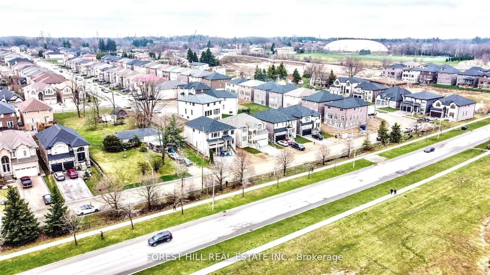 Photo 7 of 237 Springbrook Avenue, Hamilton, Ancaster — HOMEH