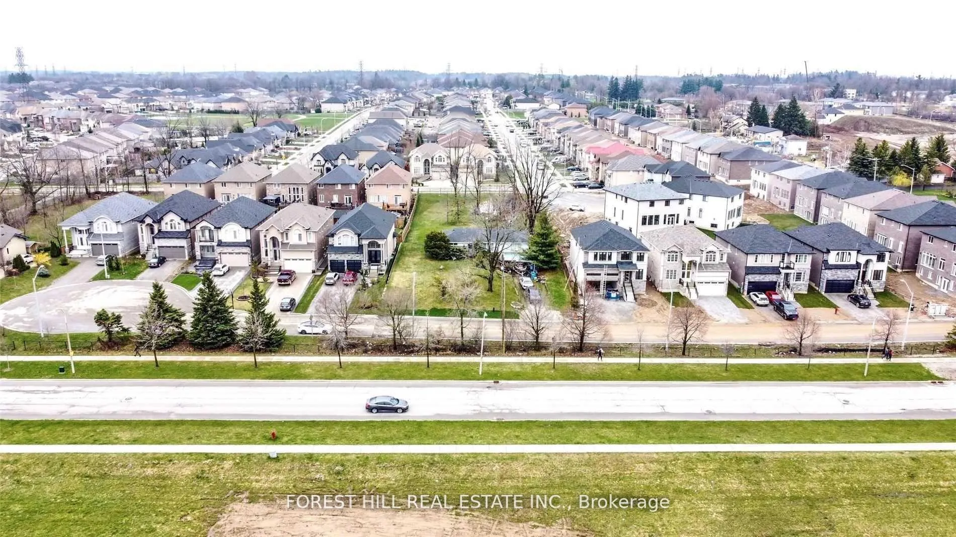 Photo 8 of 237 Springbrook Avenue, Hamilton, Ancaster — HOMEH