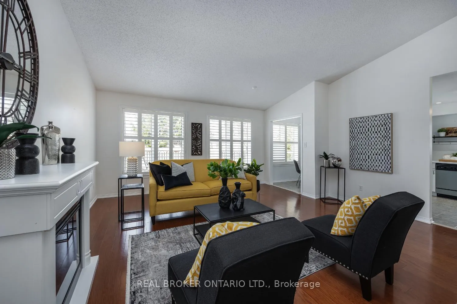 Photo 8 of 172 Wilmot Trail, Clarington, Newcastle — HOMEH
