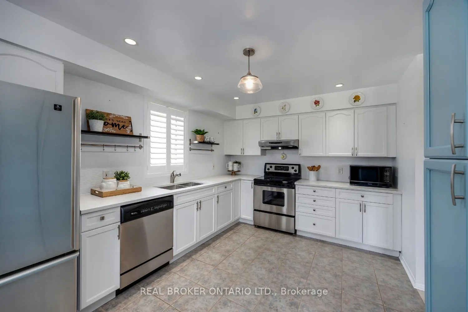 Photo 15 of 172 Wilmot Trail, Clarington, Newcastle — HOMEH