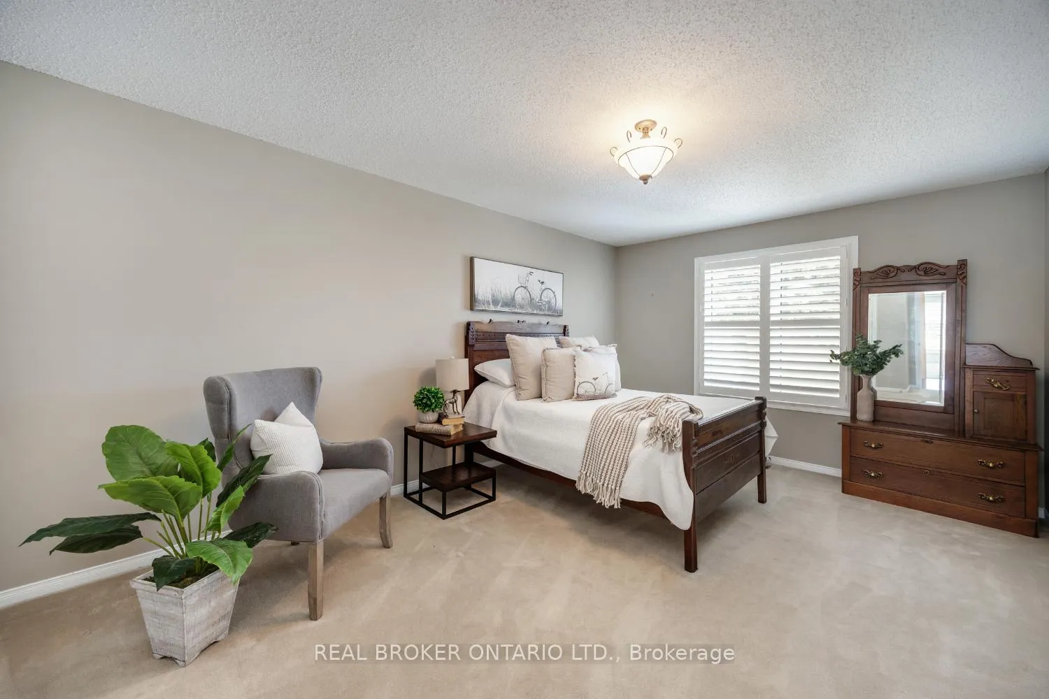 Photo 23 of 172 Wilmot Trail, Clarington, Newcastle — HOMEH