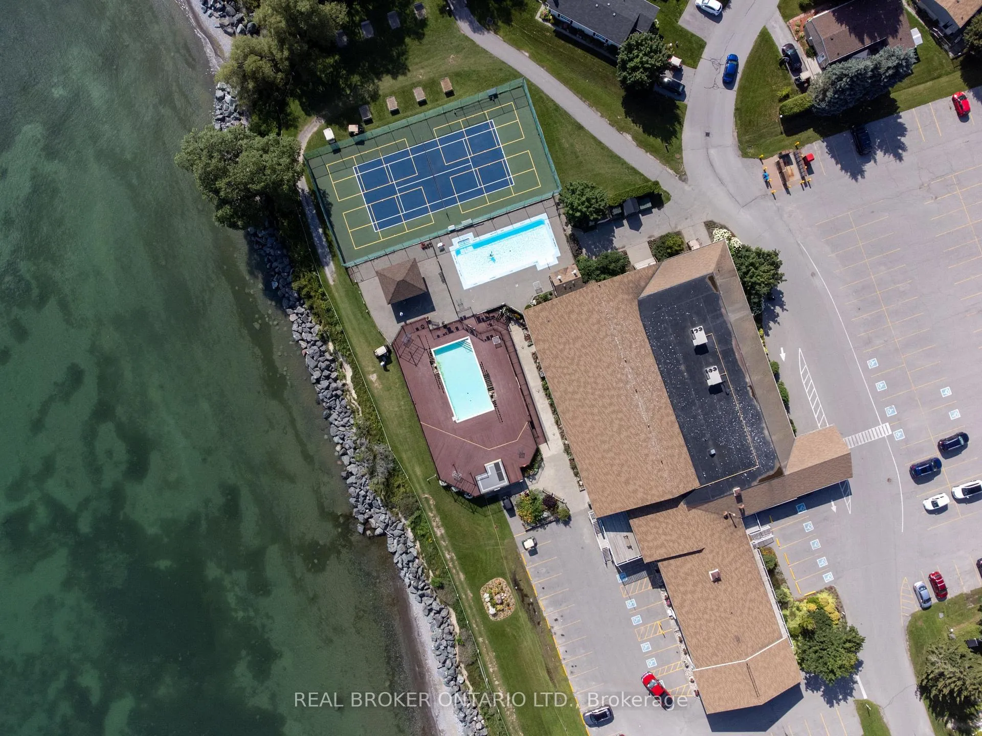 Photo 43 of 172 Wilmot Trail, Clarington, Newcastle — HOMEH