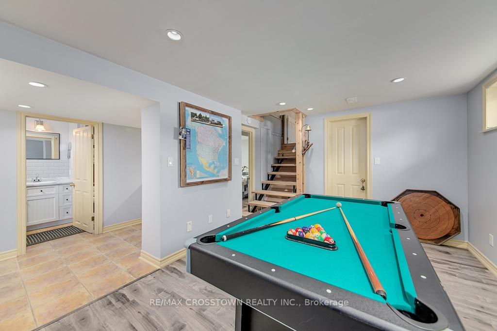 Photo 20 of 27 Nelson Street, Clearview, Creemore — HOMEH