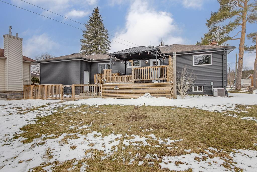 Photo 28 of 27 Nelson Street, Clearview, Creemore — HOMEH
