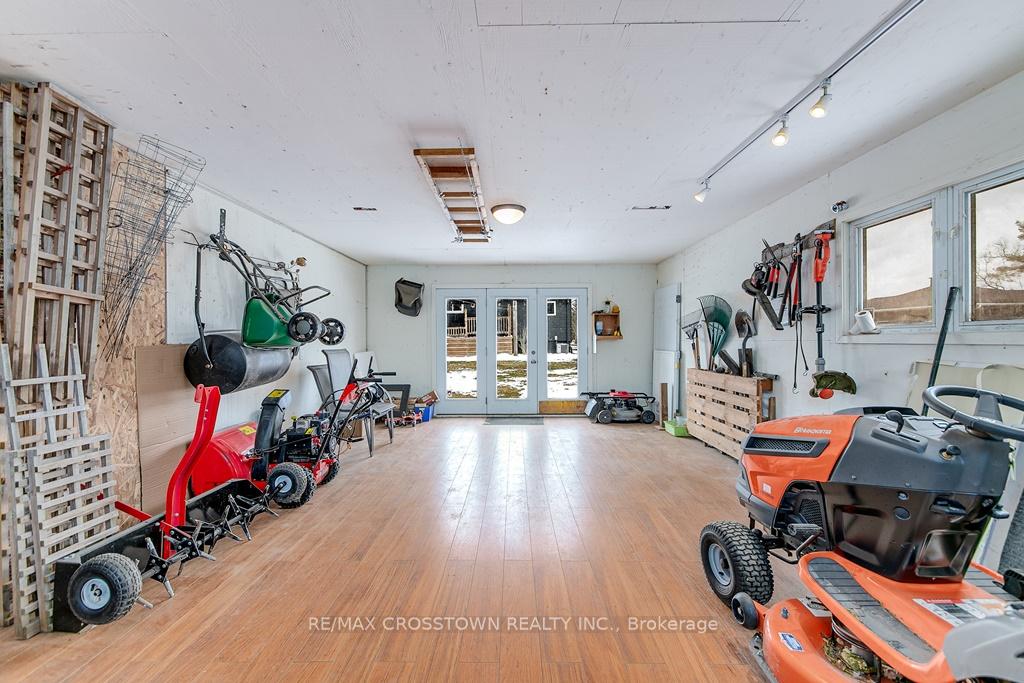 Photo 31 of 27 Nelson Street, Clearview, Creemore — HOMEH