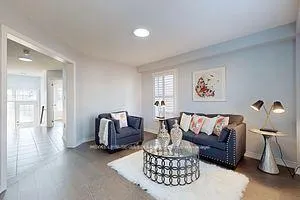 Photo 5 of 70 Henry Smith Avenue, Clarington, Bowmanville — HOMEH