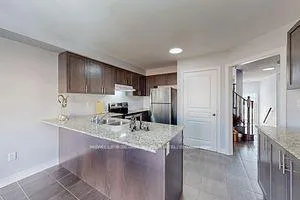 Photo 8 of 70 Henry Smith Avenue, Clarington, Bowmanville — HOMEH