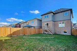 Photo 39 of 70 Henry Smith Avenue, Clarington, Bowmanville — HOMEH