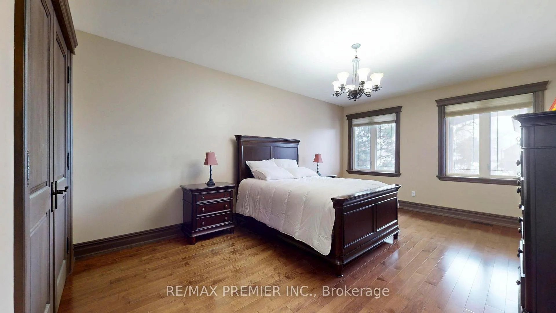 Photo 18 of 249 Ashton Drive, Vaughan, Maple — HOMEH
