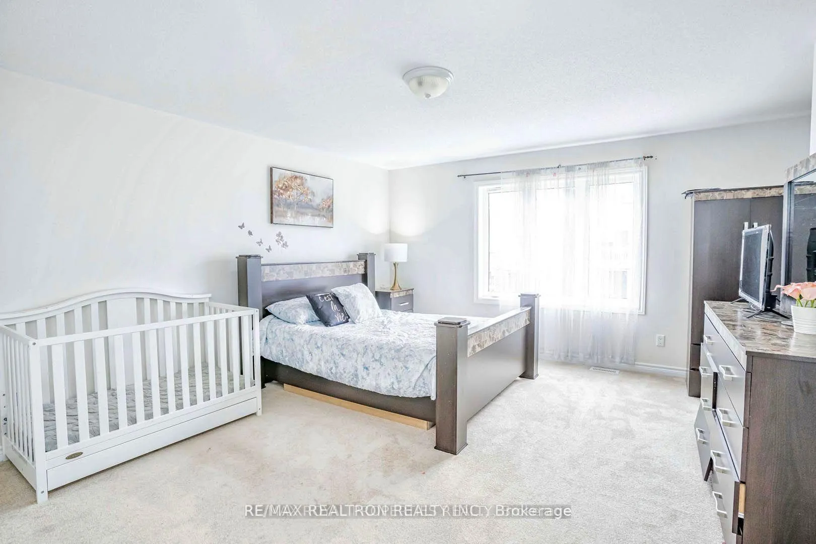 Photo 16 of 1877 Castlepoint Drive, Oshawa, Taunton — HOMEH