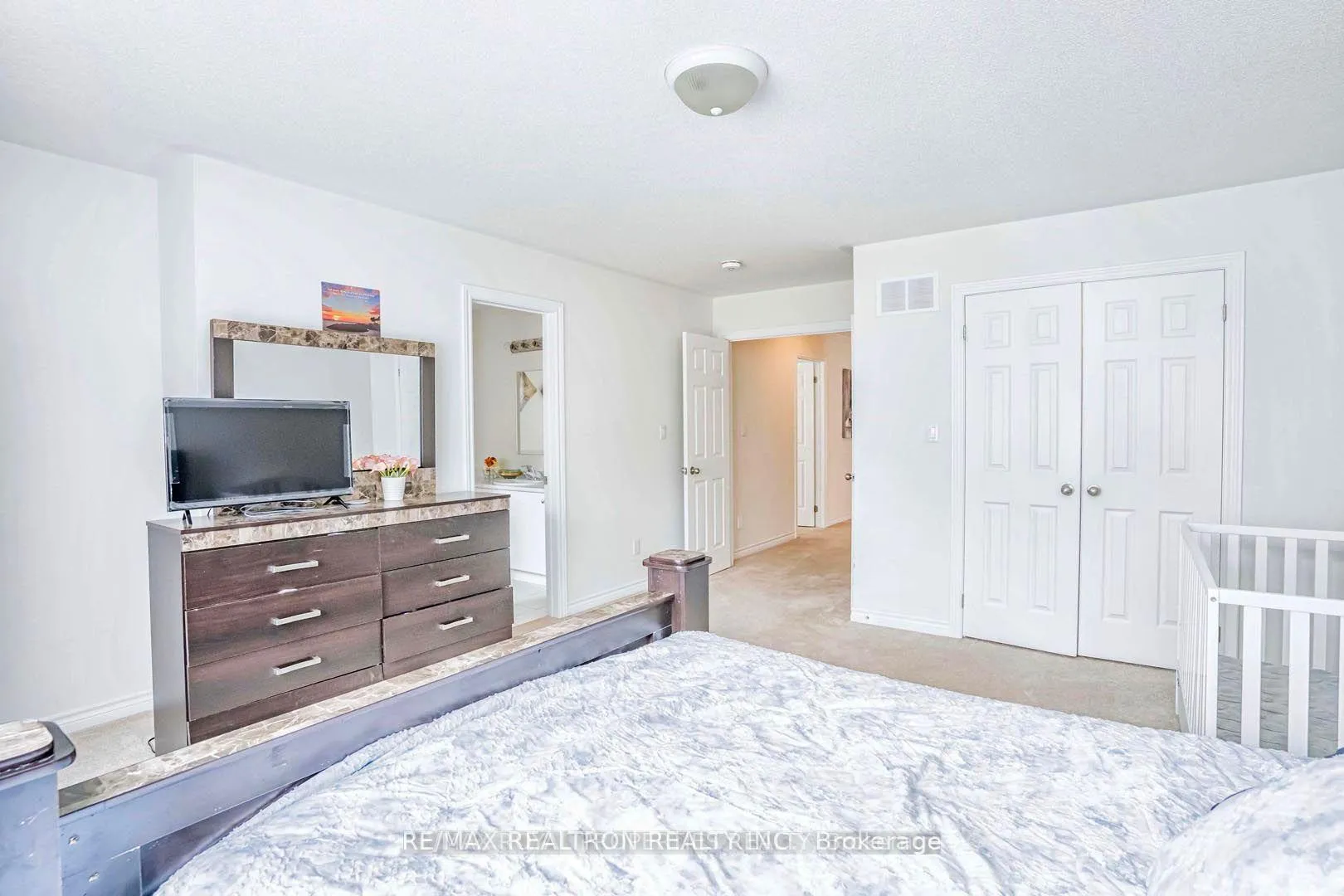 Photo 18 of 1877 Castlepoint Drive, Oshawa, Taunton — HOMEH